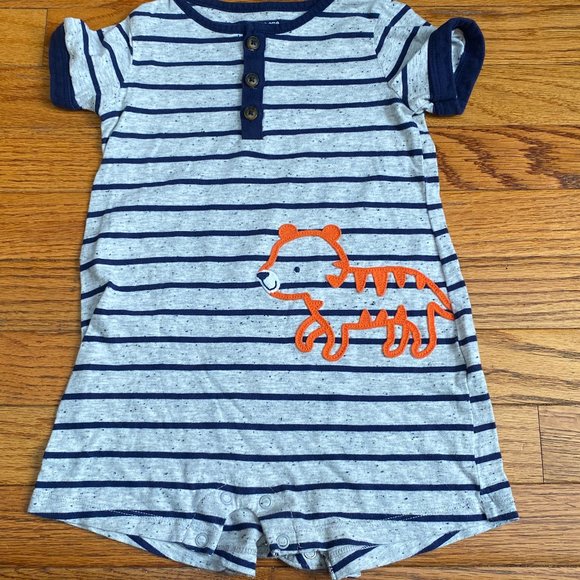 Carter's ❤️ Just one You Kid Button Front Romper Size 18M (PRE-LOVED) - Picture 1 of 6